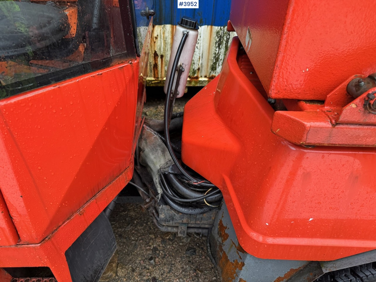 1996 Holder 240 with some equipment - Traktors: foto 3 1996 Holder 240 with some equipment - Traktors: foto 3