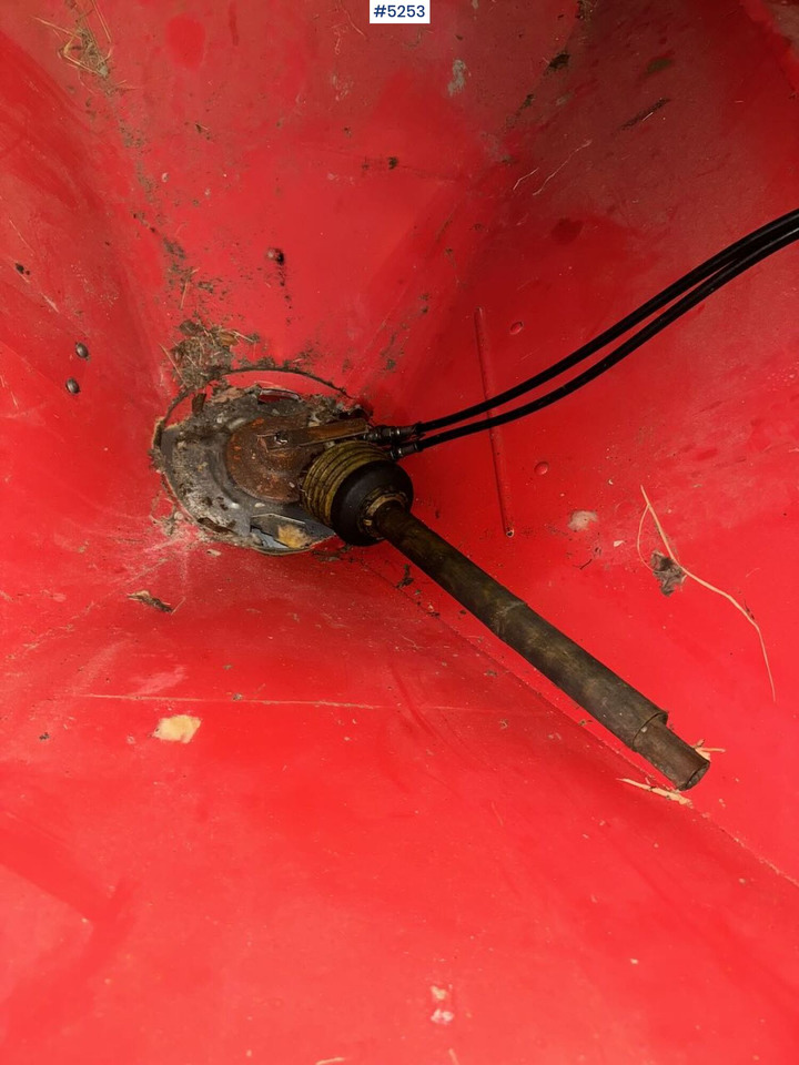 1996 Rauch MDS 701 - Minerālmēslu izkliedētājs: foto 5 1996 Rauch MDS 701 - Minerālmēslu izkliedētājs: foto 5