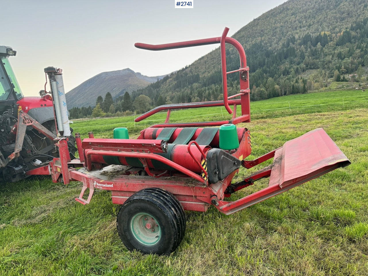 1997 Kverneland 7515 Round bale packer - Siena sagatavošanas tehnika: foto 2 1997 Kverneland 7515 Round bale packer - Siena sagatavošanas tehnika: foto 2