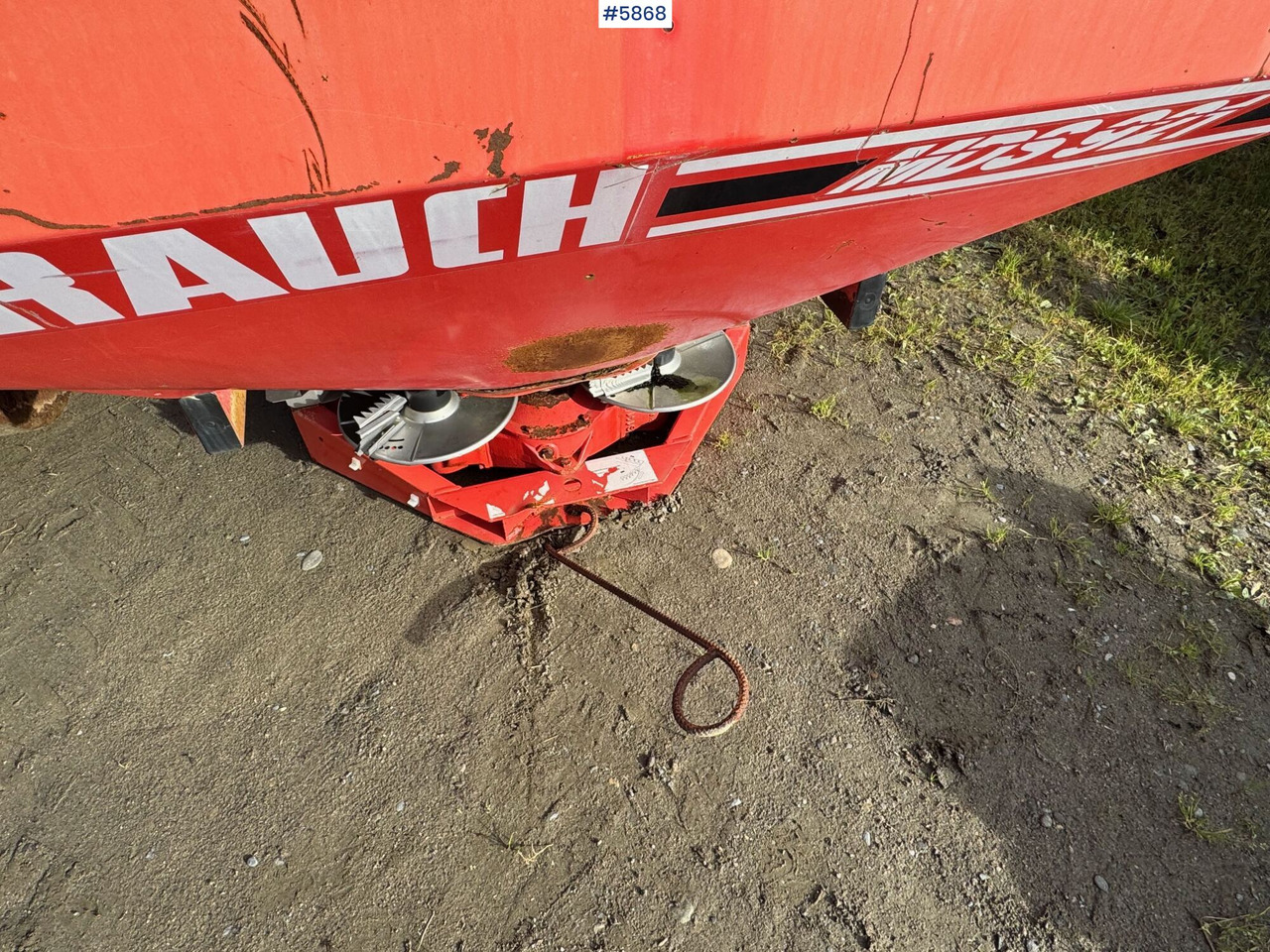 1997 Rauch MDS 921 Fertilizer spreader, partial repair project - Minerālmēslu izkliedētājs: foto 3 1997 Rauch MDS 921 Fertilizer spreader, partial repair project - Minerālmēslu izkliedētājs: foto 3