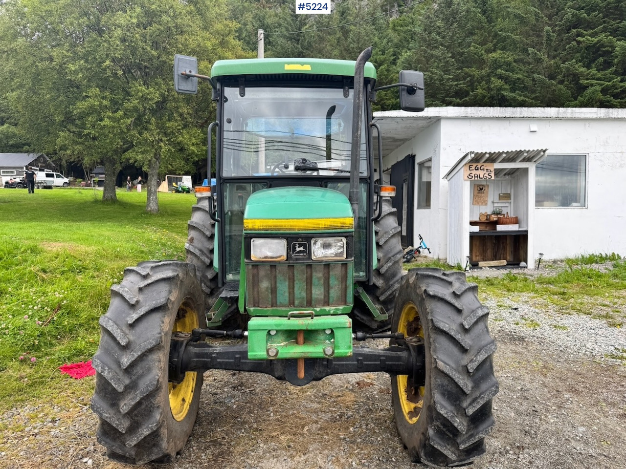 1998 John Deere 5400 4x4 Tractor. 1500 hours! - Traktors: foto 4 1998 John Deere 5400 4x4 Tractor. 1500 hours! - Traktors: foto 4
