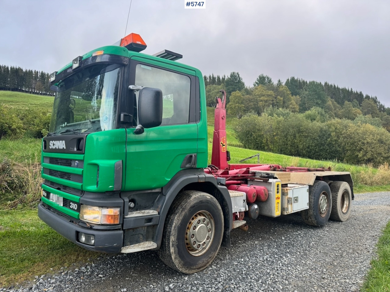 1998 Scania 94D 310 Hook‑truck - Pacēlājs ar āķi: foto 2 1998 Scania 94D 310 Hook‑truck - Pacēlājs ar āķi: foto 2