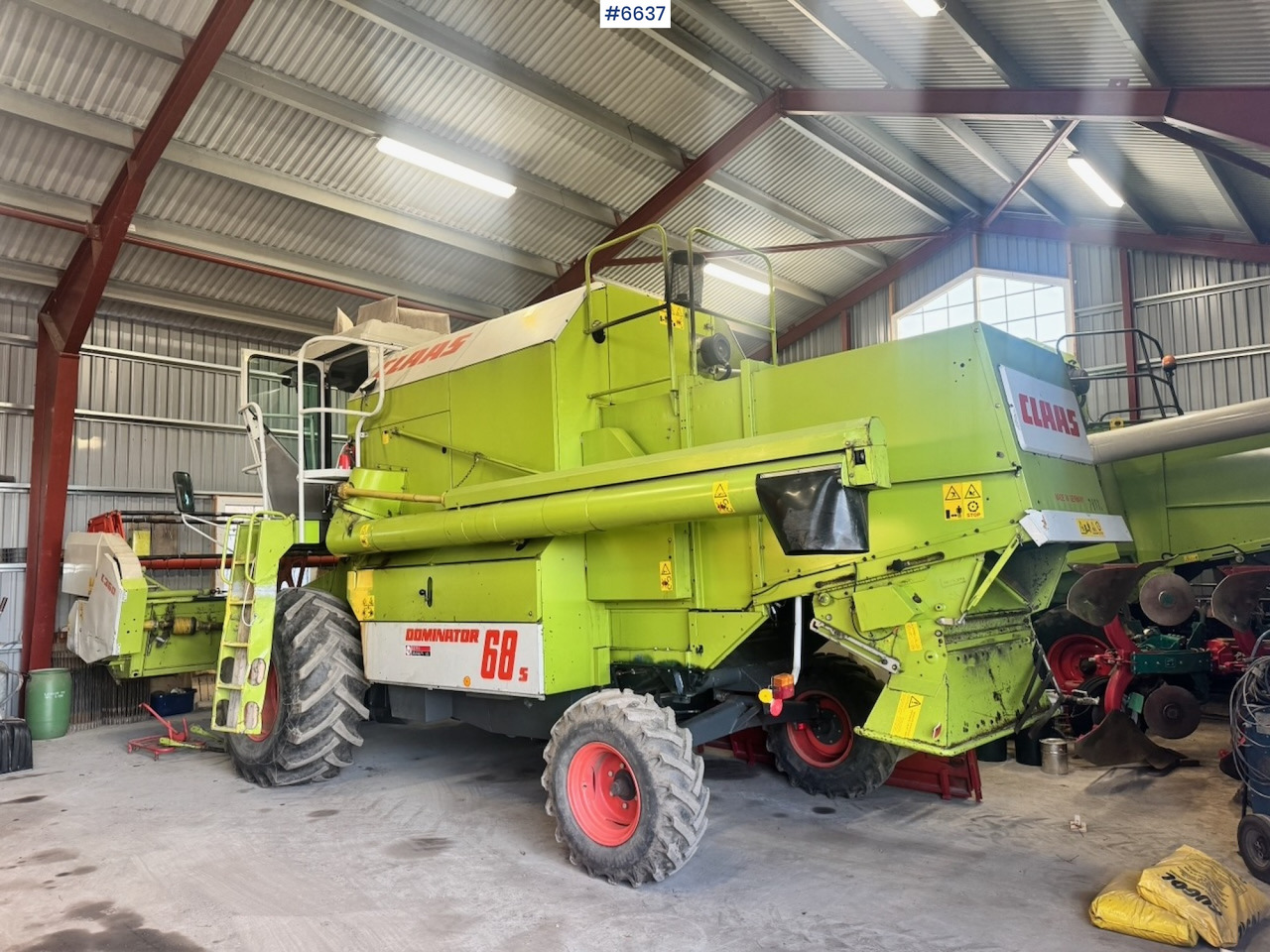 1999 Claas Dominator 68 S combine harvester with twin wheels. Well-maintained / Recently upgraded! - Labības kombains: foto 4 1999 Claas Dominator 68 S combine harvester with twin wheels. Well-maintained / Recently upgraded! - Labības kombains: foto 4