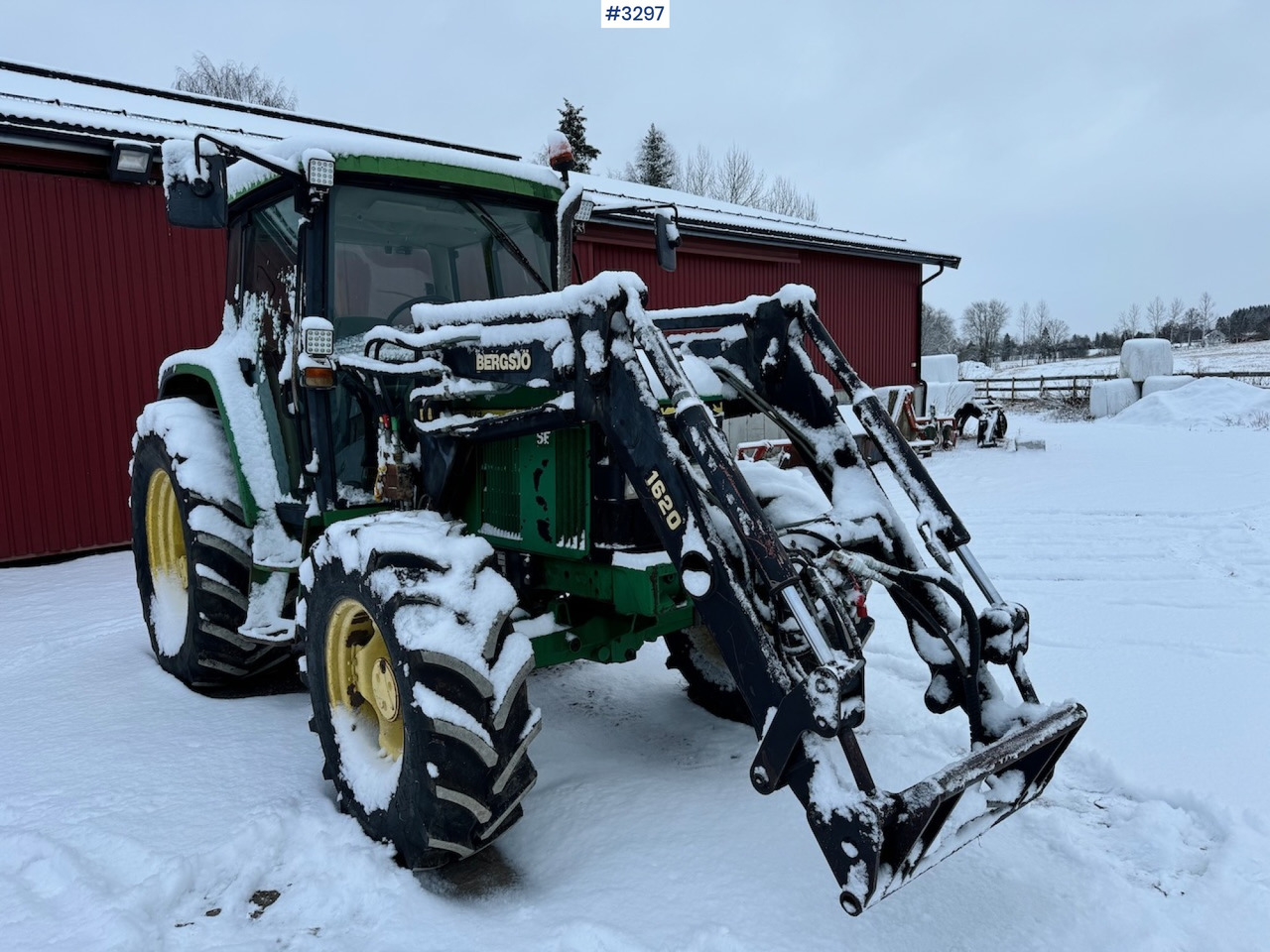 1999 John Deere 6210 SE with Front Loader - Traktors: foto 1 1999 John Deere 6210 SE with Front Loader - Traktors: foto 1