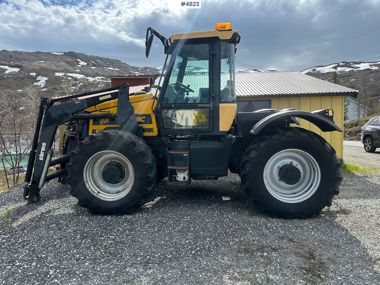 2000 JCB Fastrac 4x4 tractor w/ loader, 2 new tires, gravel bucket or snow bucket. WATCH VIDEO. - Traktors: foto 2 2000 JCB Fastrac 4x4 tractor w/ loader, 2 new tires, gravel bucket or snow bucket. WATCH VIDEO. - Traktors: foto 2