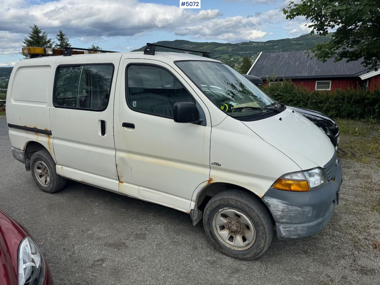 2003 Toyota Hiace 4wd - Kravas mikroautobuss: foto 1 2003 Toyota Hiace 4wd - Kravas mikroautobuss: foto 1