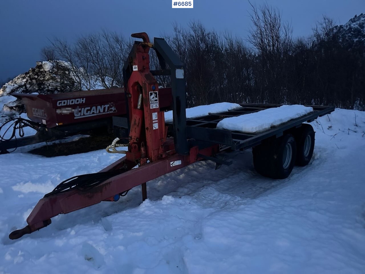 2006 BIGAB hook-lift trailer with container - Lauksaimniecības piekabe-pašizgāzējs: foto 1 2006 BIGAB hook-lift trailer with container - Lauksaimniecības piekabe-pašizgāzējs: foto 1