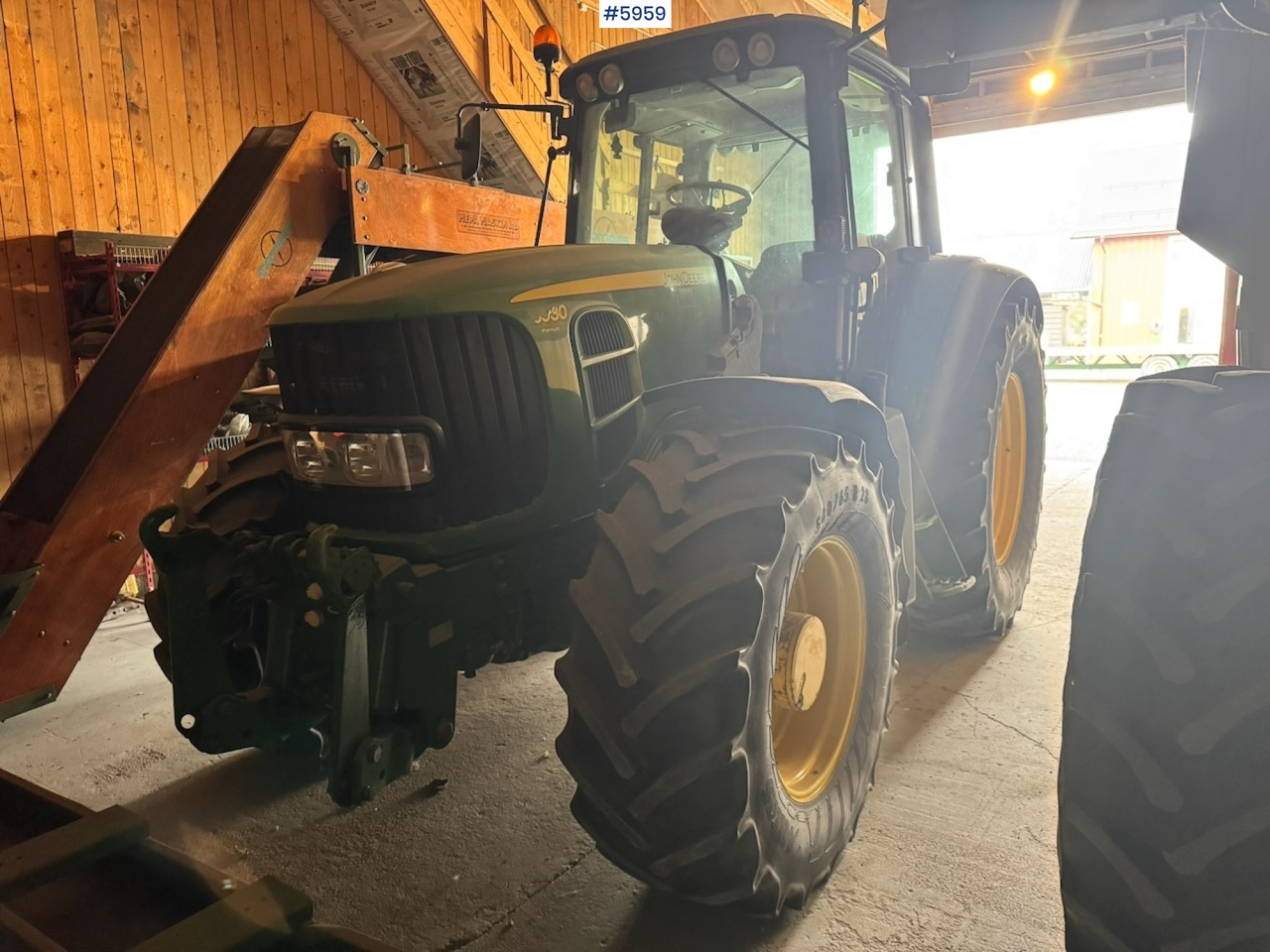 2007 John Deere 6930 w/ Front loader, hydraulics and Front PTO. Rep object. - Traktors: foto 1 2007 John Deere 6930 w/ Front loader, hydraulics and Front PTO. Rep object. - Traktors: foto 1