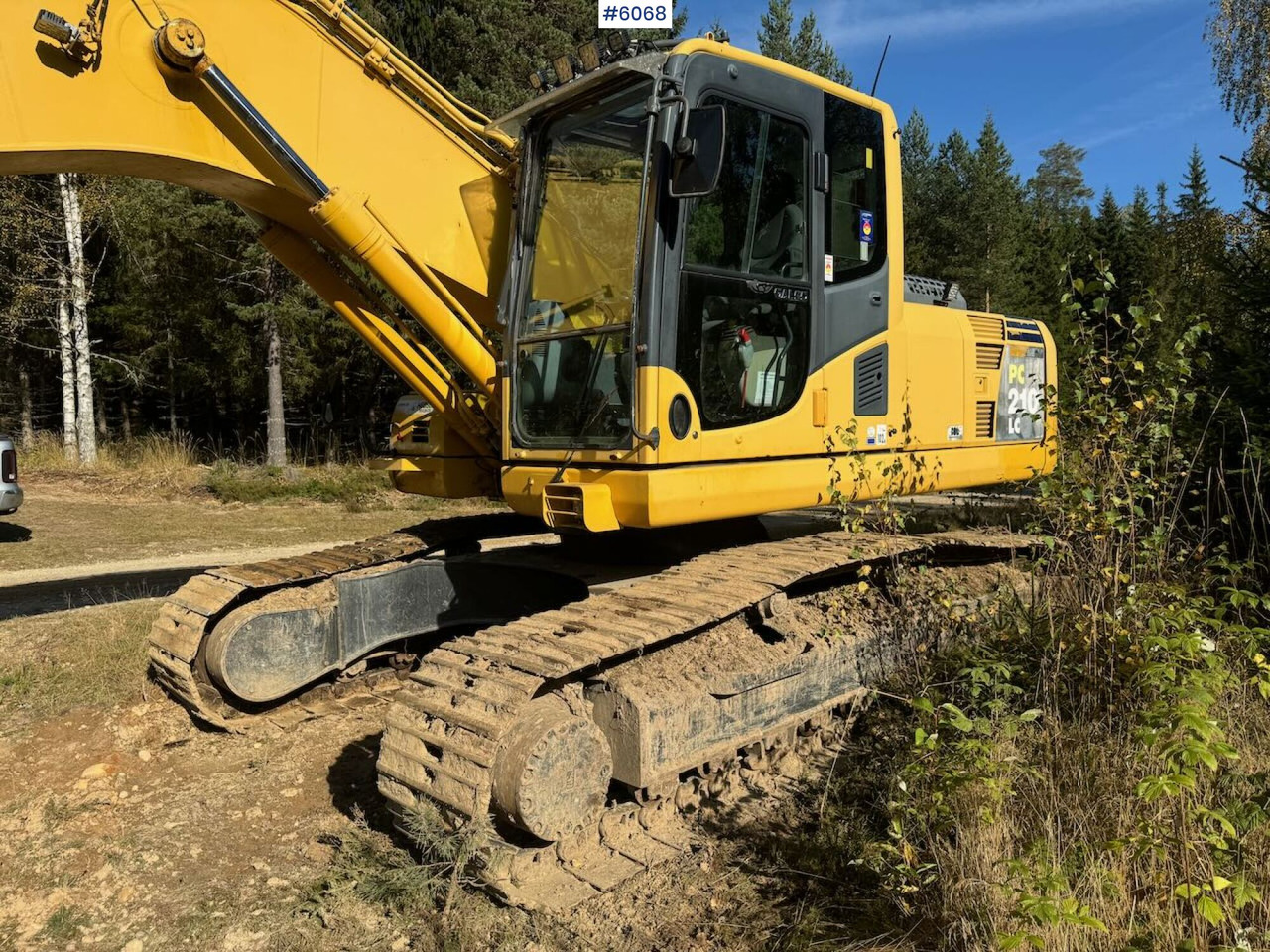 2007 Komatsu PC210LC Tracked Excavator with 3 buckets, tilt, grapple, and ripper. - Ekskavators: foto 2 2007 Komatsu PC210LC Tracked Excavator with 3 buckets, tilt, grapple, and ripper. - Ekskavators: foto 2
