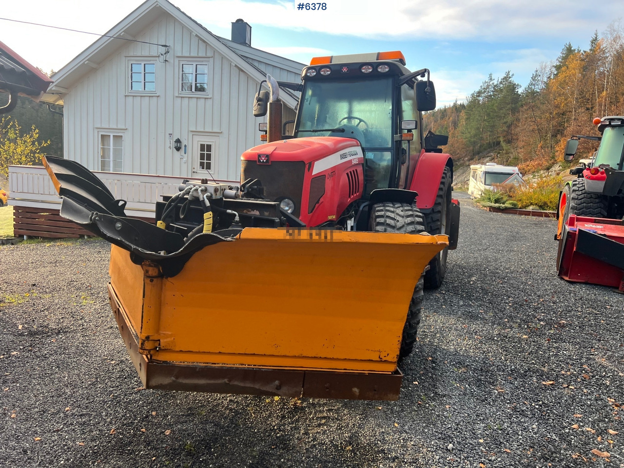 2007 Massey-Ferguson 6465 4x4 Plow Tractor - Traktors: foto 5 2007 Massey-Ferguson 6465 4x4 Plow Tractor - Traktors: foto 5