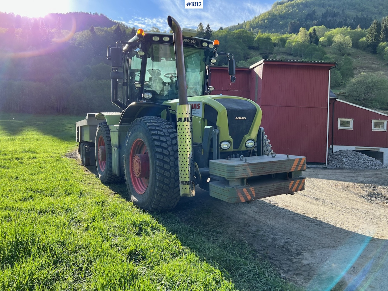 2009 Claas Xerion 3800 - Traktors: foto 2 2009 Claas Xerion 3800 - Traktors: foto 2