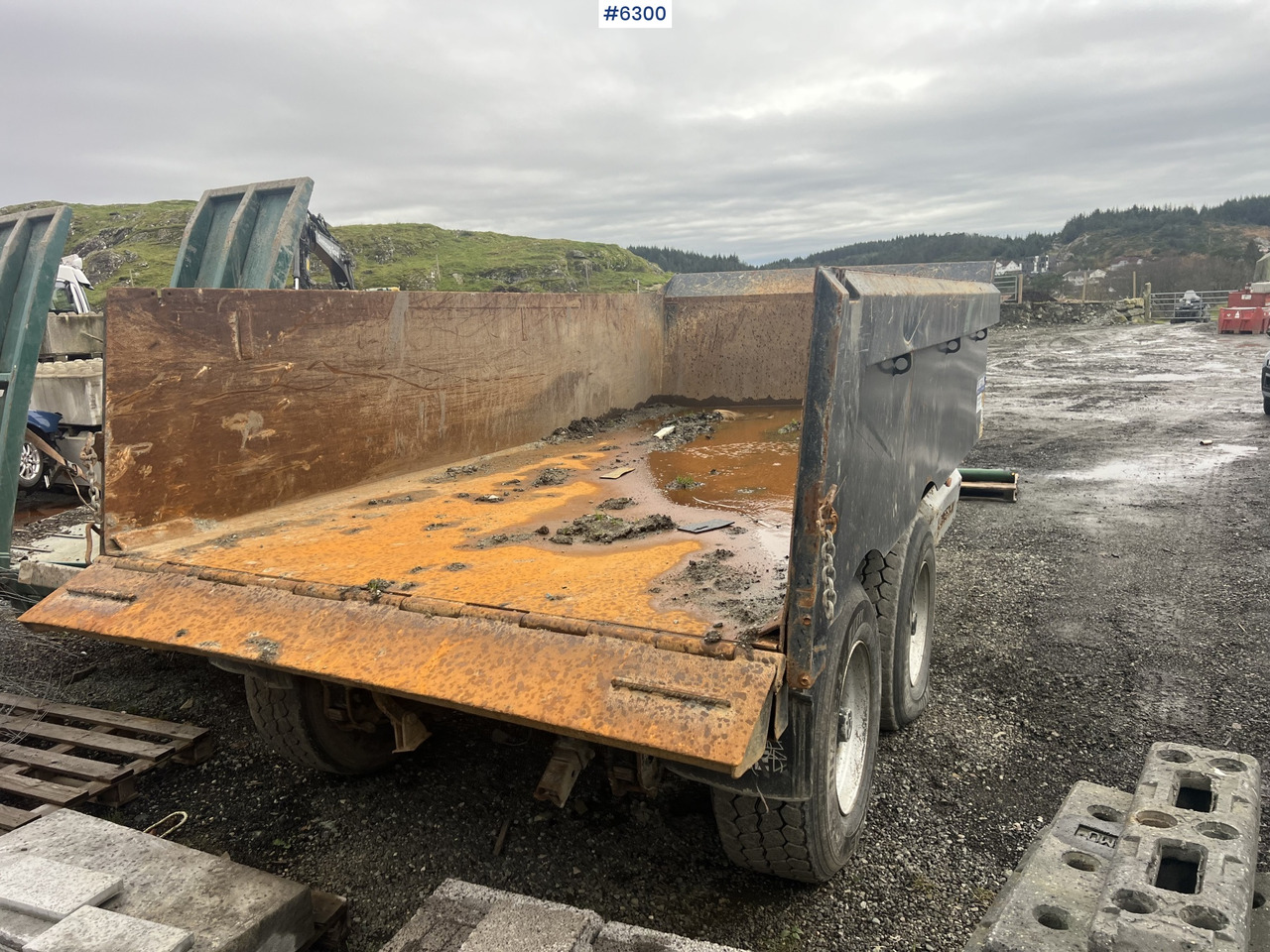 2012 Chieftain 20 ton 2 axle dump trailer - Lauksaimniecības piekabe-pašizgāzējs: foto 5 2012 Chieftain 20 ton 2 axle dump trailer - Lauksaimniecības piekabe-pašizgāzējs: foto 5