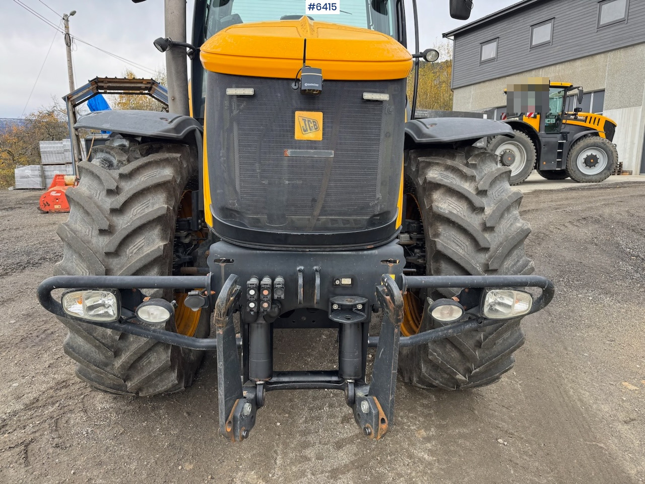 2012 JCB 8310 Fastrac w/ front hydraulics. - Traktors: foto 4 2012 JCB 8310 Fastrac w/ front hydraulics. - Traktors: foto 4
