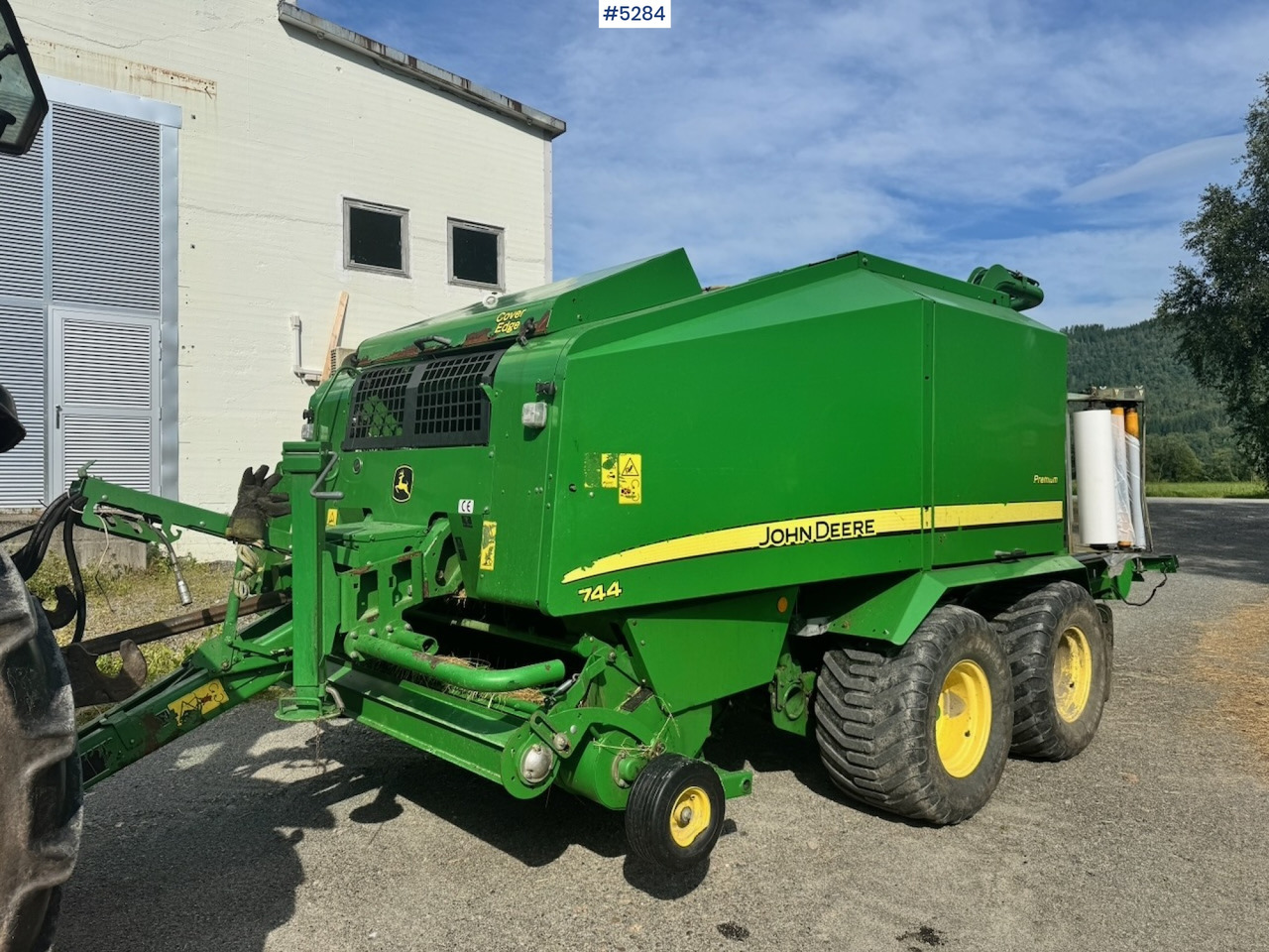 2012 John Deere 744 Combi baler. - Siena sagatavošanas tehnika: foto 3 2012 John Deere 744 Combi baler. - Siena sagatavošanas tehnika: foto 3