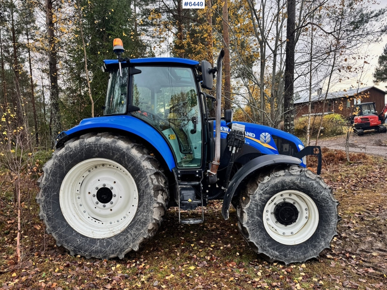2014 New Holland T5.115 w/ Brackets and Central. 2400 hours! - Traktors: foto 2 2014 New Holland T5.115 w/ Brackets and Central. 2400 hours! - Traktors: foto 2