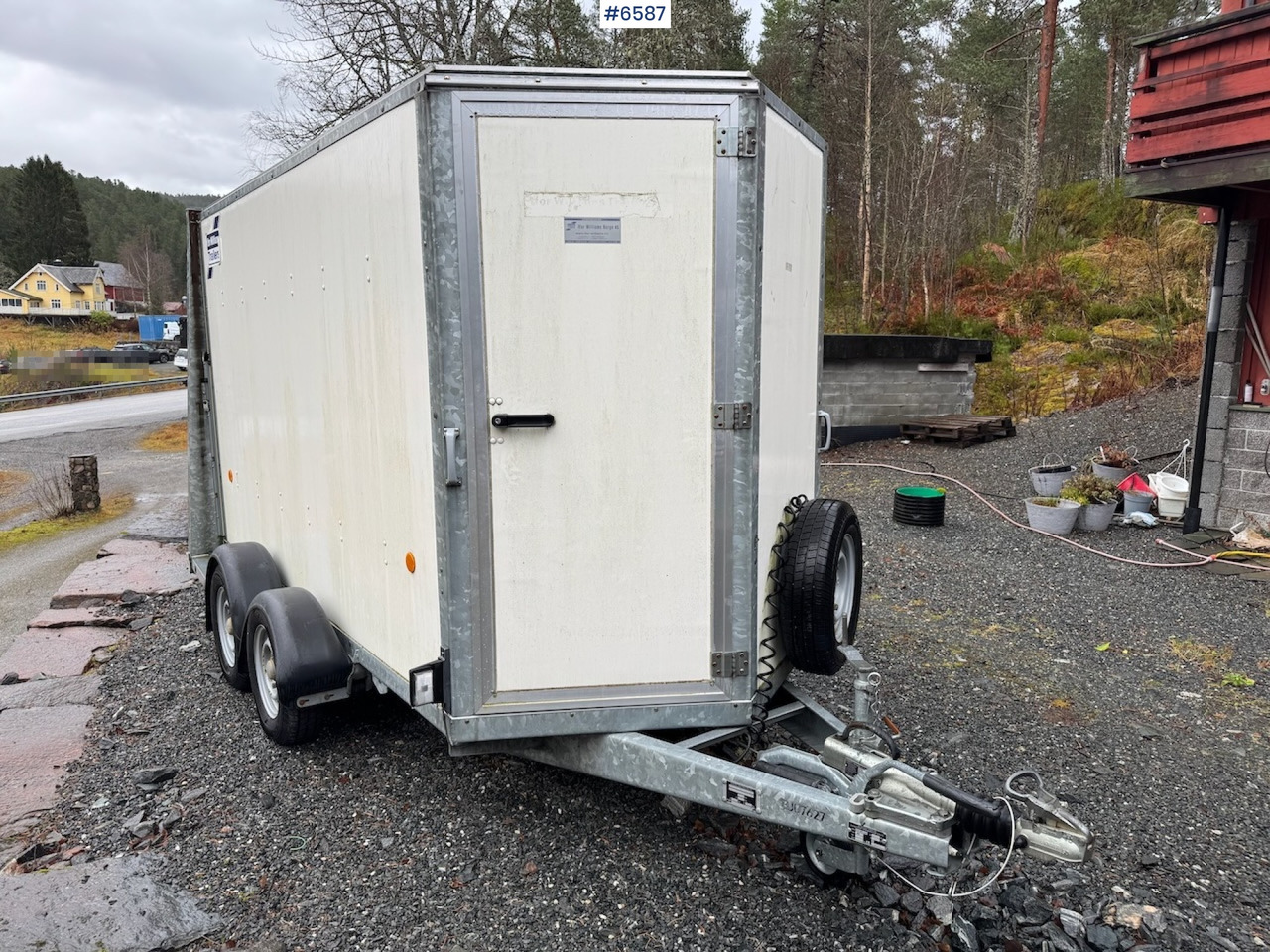 2015 For Williams BV 105G 6 Closet hanger - Auto piekabe: foto 4 2015 For Williams BV 105G 6 Closet hanger - Auto piekabe: foto 4