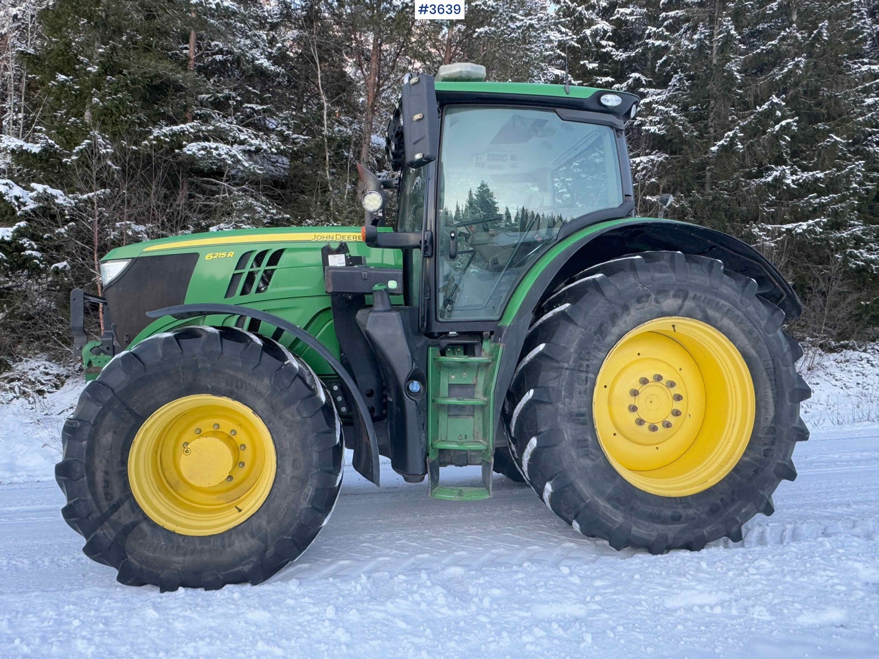 2015 John Deere 6215R Autopower - Traktors: foto 2 2015 John Deere 6215R Autopower - Traktors: foto 2
