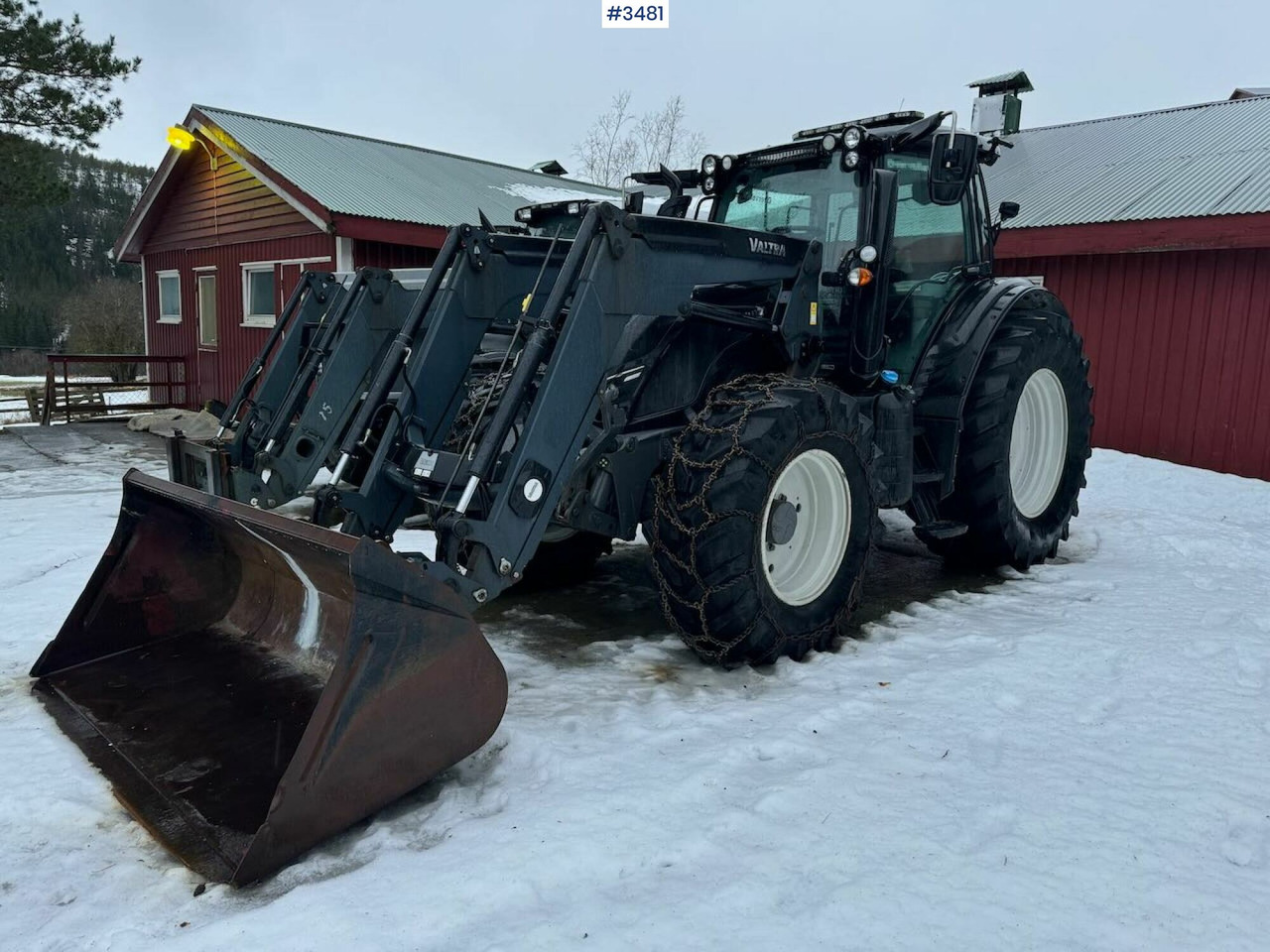 2015 Valtra N174D w/ Front loader - Traktors: foto 2 2015 Valtra N174D w/ Front loader - Traktors: foto 2