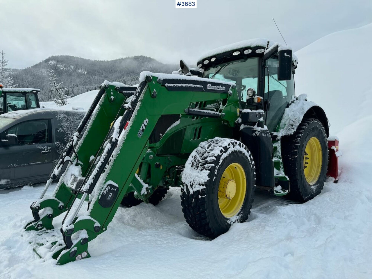 2016 John Deere 6175R 4x4 w/ front loader - Traktors: foto 3 2016 John Deere 6175R 4x4 w/ front loader - Traktors: foto 3