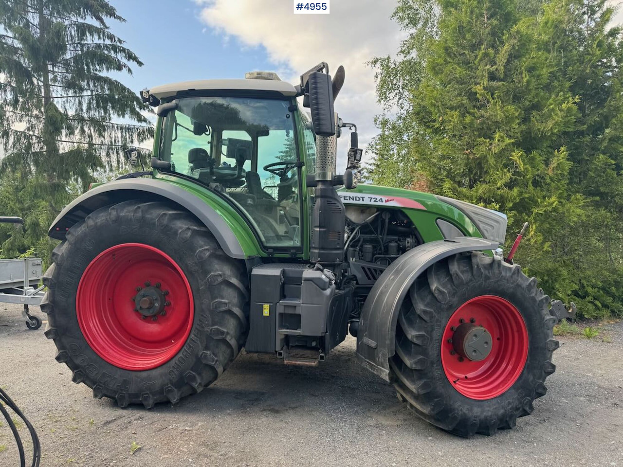 2017 Fendt 724 Vario - Traktors: foto 2 2017 Fendt 724 Vario - Traktors: foto 2