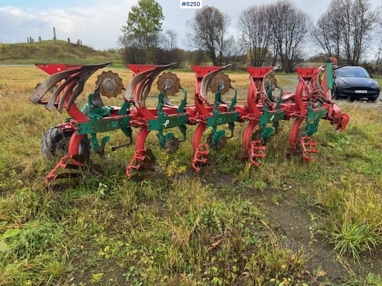 2017 Kverneland EG 5-coil reversible plow w/ new coulters and extra equipment! - Augsnes apstrādes tehnika: foto 3 2017 Kverneland EG 5-coil reversible plow w/ new coulters and extra equipment! - Augsnes apstrādes tehnika: foto 3