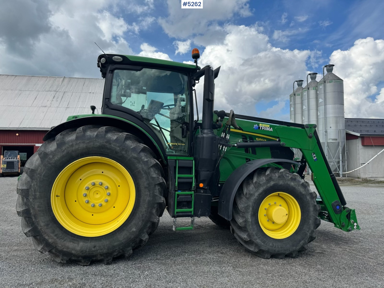 2019 John Deere 6250R - Traktors: foto 1 2019 John Deere 6250R - Traktors: foto 1