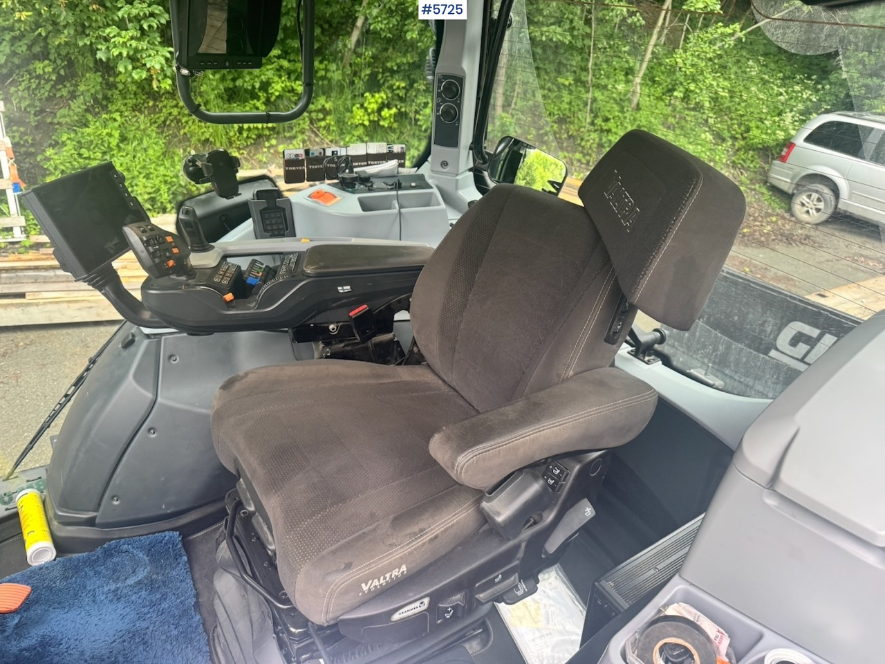 2022 Valtra N175 4x4 w/ Front loader, Hydraulics, Bucket and Pallet forks. Overhauled. - Traktors: foto 5 2022 Valtra N175 4x4 w/ Front loader, Hydraulics, Bucket and Pallet forks. Overhauled. - Traktors: foto 5