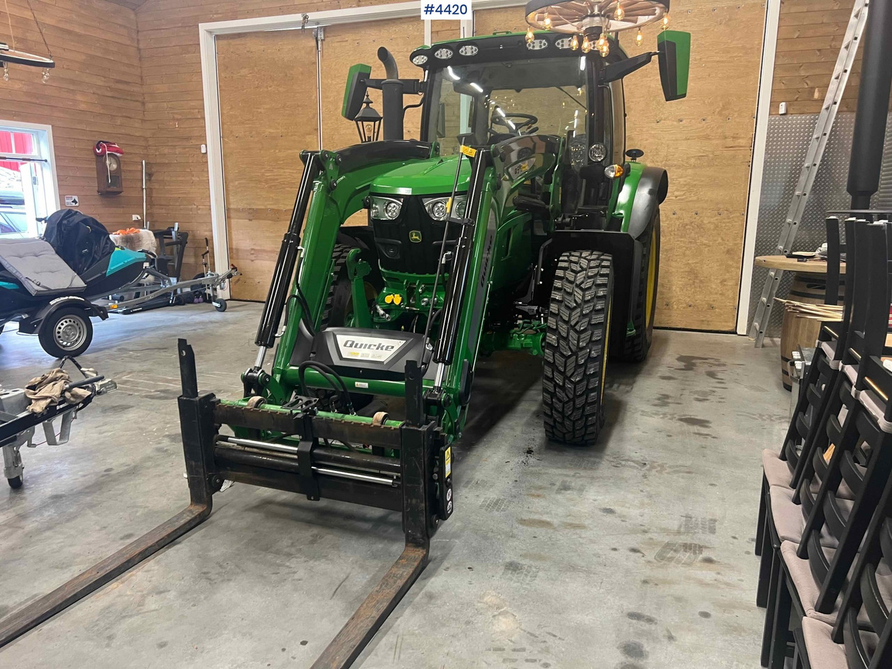 2024 John Deere 6150R w/ Quicke Front Loader & Bucket - Traktors: foto 3 2024 John Deere 6150R w/ Quicke Front Loader & Bucket - Traktors: foto 3