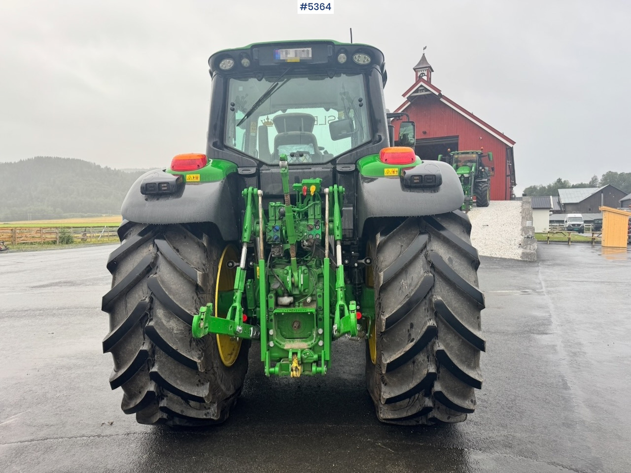 2024 John Deere 6155M w/ Front Loader. 240 hours! - Traktors: foto 5 2024 John Deere 6155M w/ Front Loader. 240 hours! - Traktors: foto 5
