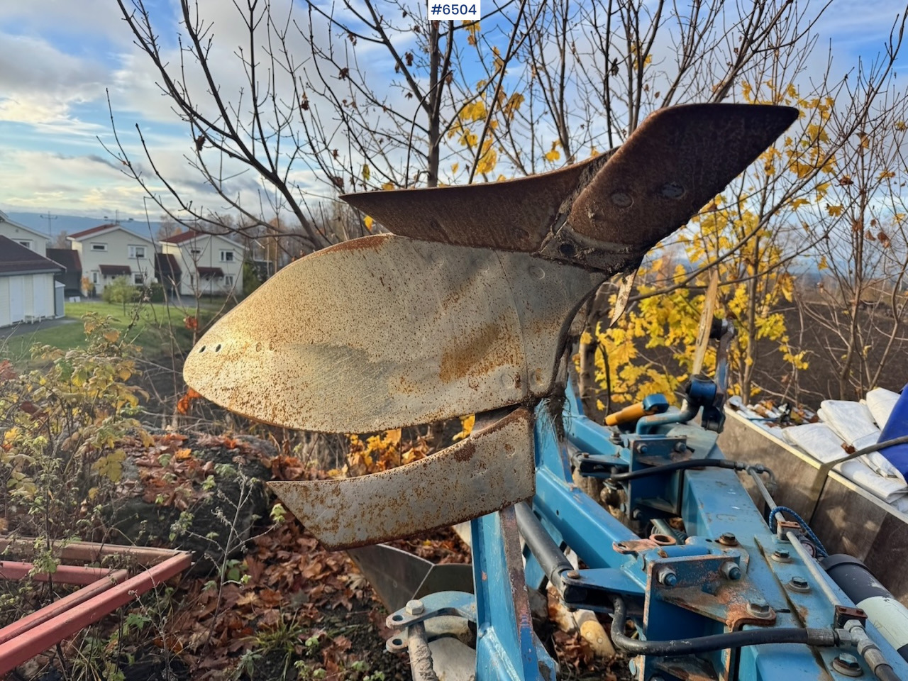 Approx. 1995 Øverum 3-furrow reversible plough - Augsnes apstrādes tehnika: foto 4 Approx. 1995 Øverum 3-furrow reversible plough - Augsnes apstrādes tehnika: foto 4