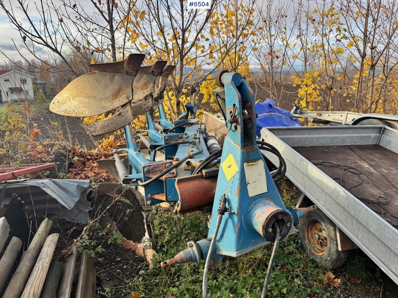 Approx. 1995 Øverum 3-furrow reversible plough - Augsnes apstrādes tehnika: foto 1 Approx. 1995 Øverum 3-furrow reversible plough - Augsnes apstrādes tehnika: foto 1