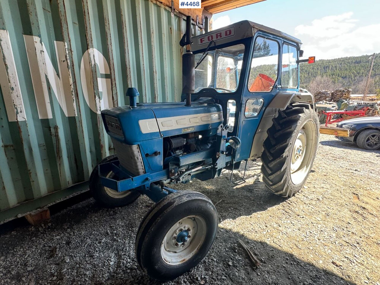 Ford 4000 4x2 - approx. 1970 model - Traktors: foto 1 Ford 4000 4x2 - approx. 1970 model - Traktors: foto 1