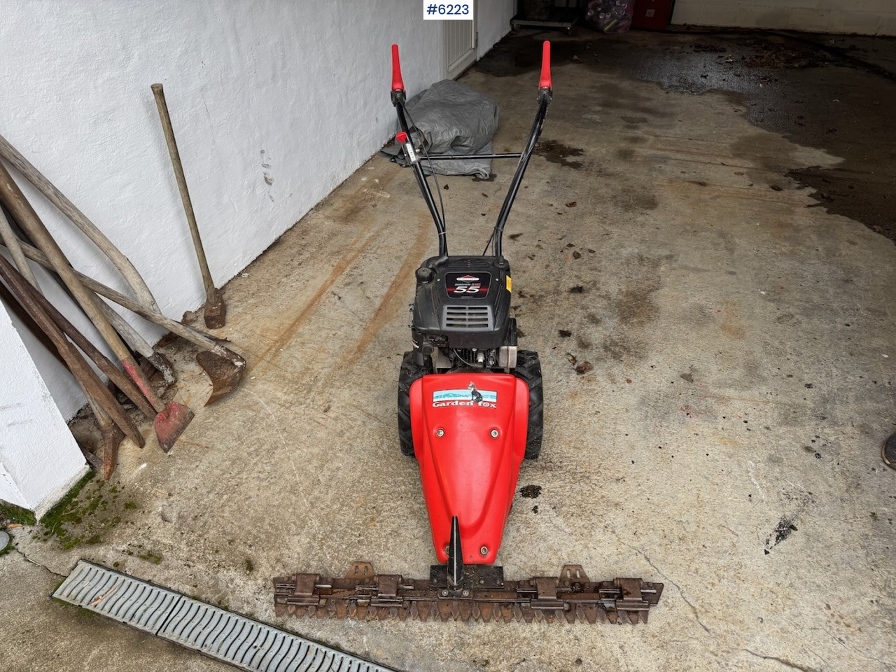 Garden Fox two-wheel mower - Siena sagatavošanas tehnika: foto 2 Garden Fox two-wheel mower - Siena sagatavošanas tehnika: foto 2