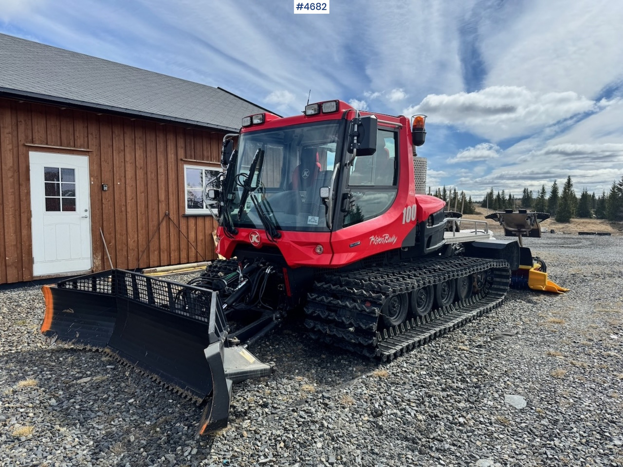 2015 Pisten Bully 100 Track maintenance machine. - Komunālā/ Specializētā tehnika: foto 1 2015 Pisten Bully 100 Track maintenance machine. - Komunālā/ Specializētā tehnika: foto 1
