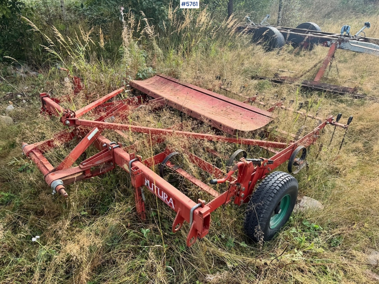 Kverneland Futura Harrow. - Augsnes apstrādes tehnika: foto 1 Kverneland Futura Harrow. - Augsnes apstrādes tehnika: foto 1