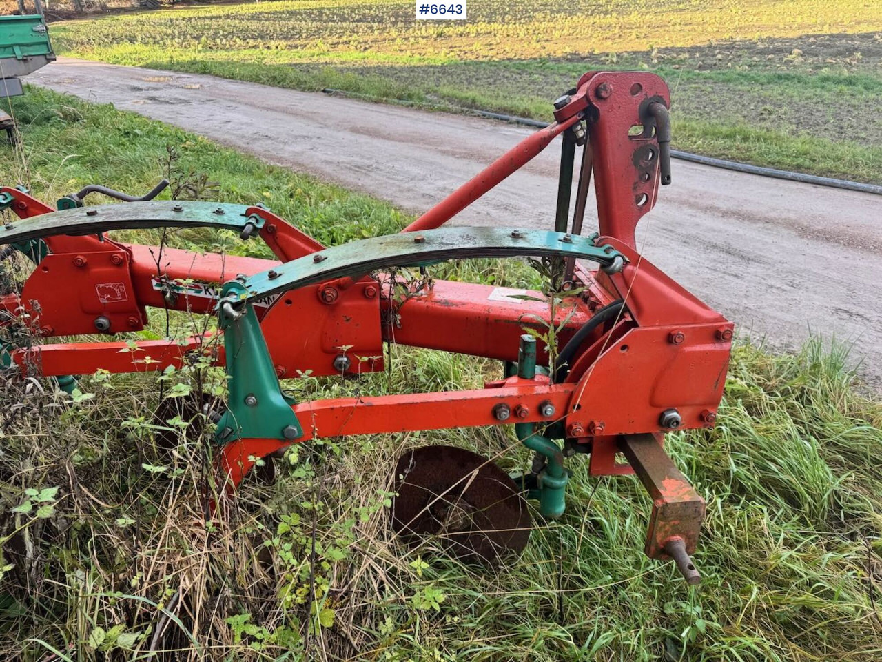 Kverneland Mod A 3 skjærs plog - Augsnes apstrādes tehnika: foto 5 Kverneland Mod A 3 skjærs plog - Augsnes apstrādes tehnika: foto 5