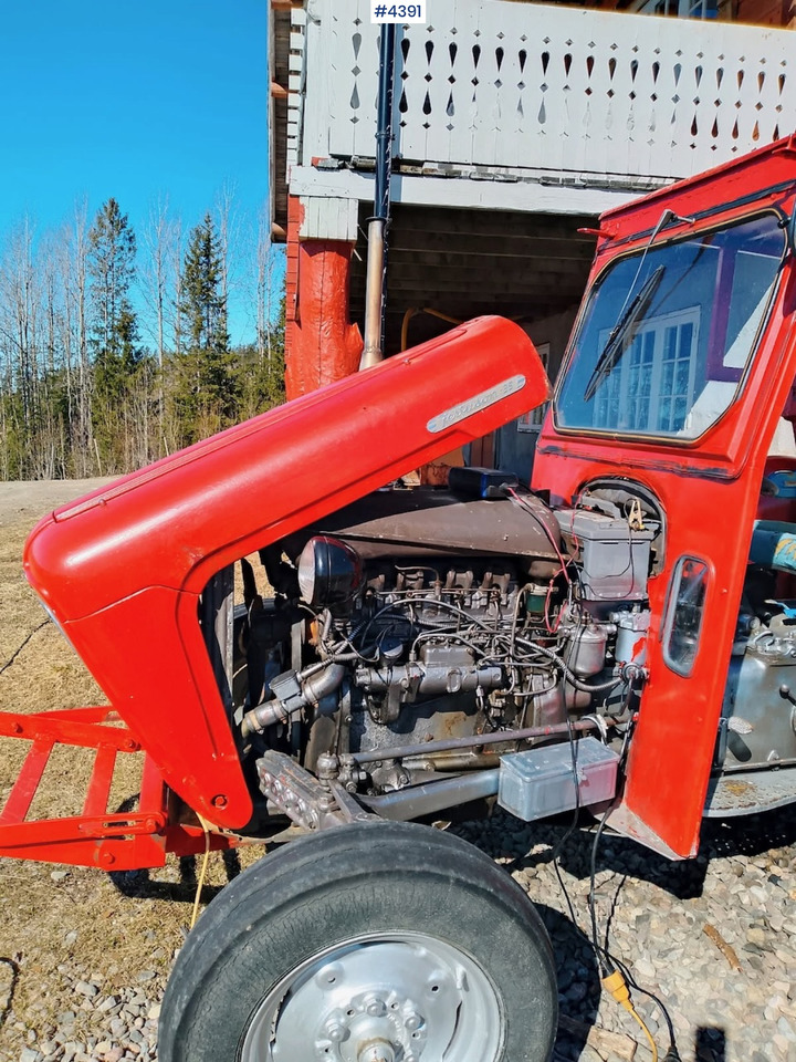 Massey Ferguson 35 - Traktors: foto 4 Massey Ferguson 35 - Traktors: foto 4