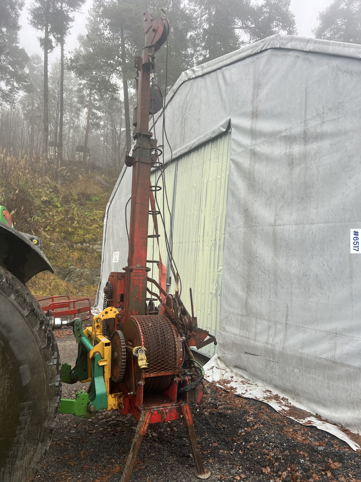 Meža tehnika 1986 Igland three-point mounted cable car winch: foto 8 Meža tehnika 1986 Igland three-point mounted cable car winch: foto 8