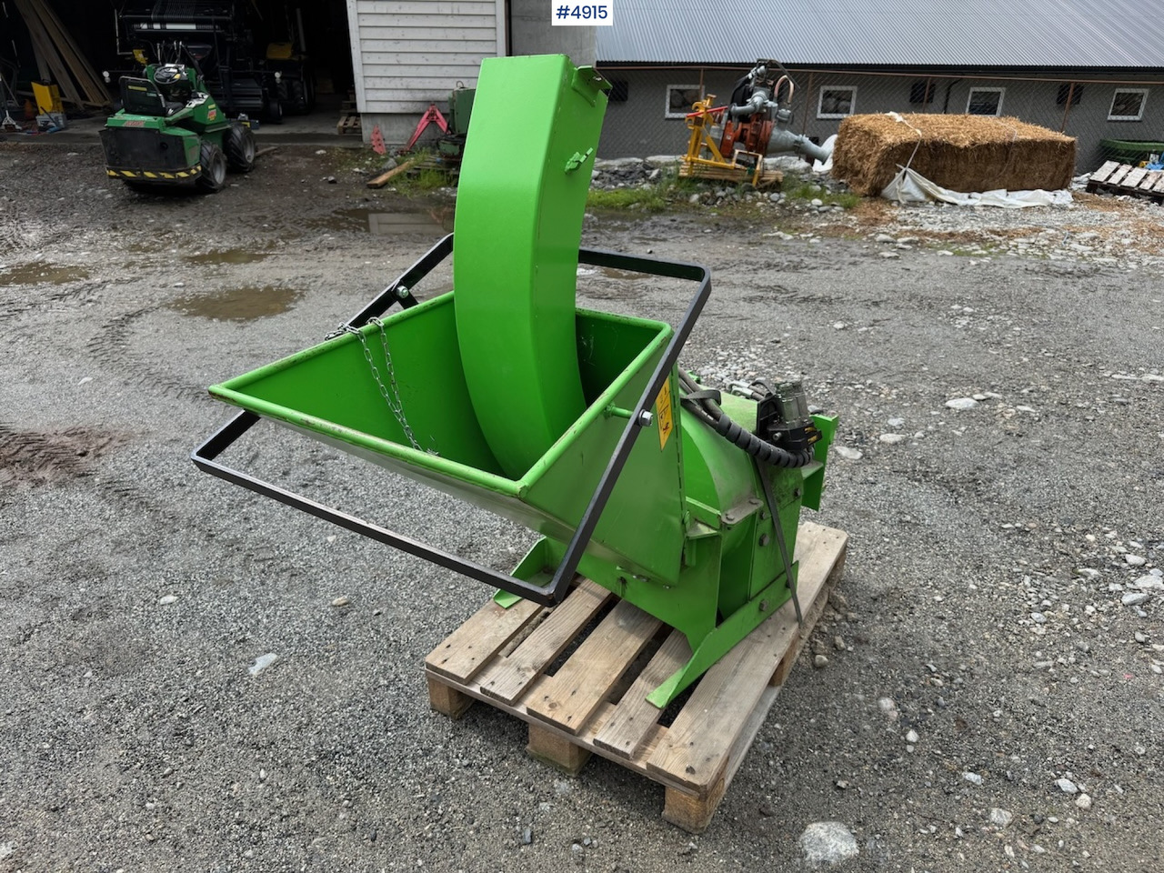 Meža tehnika 2014 Farmi forest 100 wood chipper: foto 6 Meža tehnika 2014 Farmi forest 100 wood chipper: foto 6