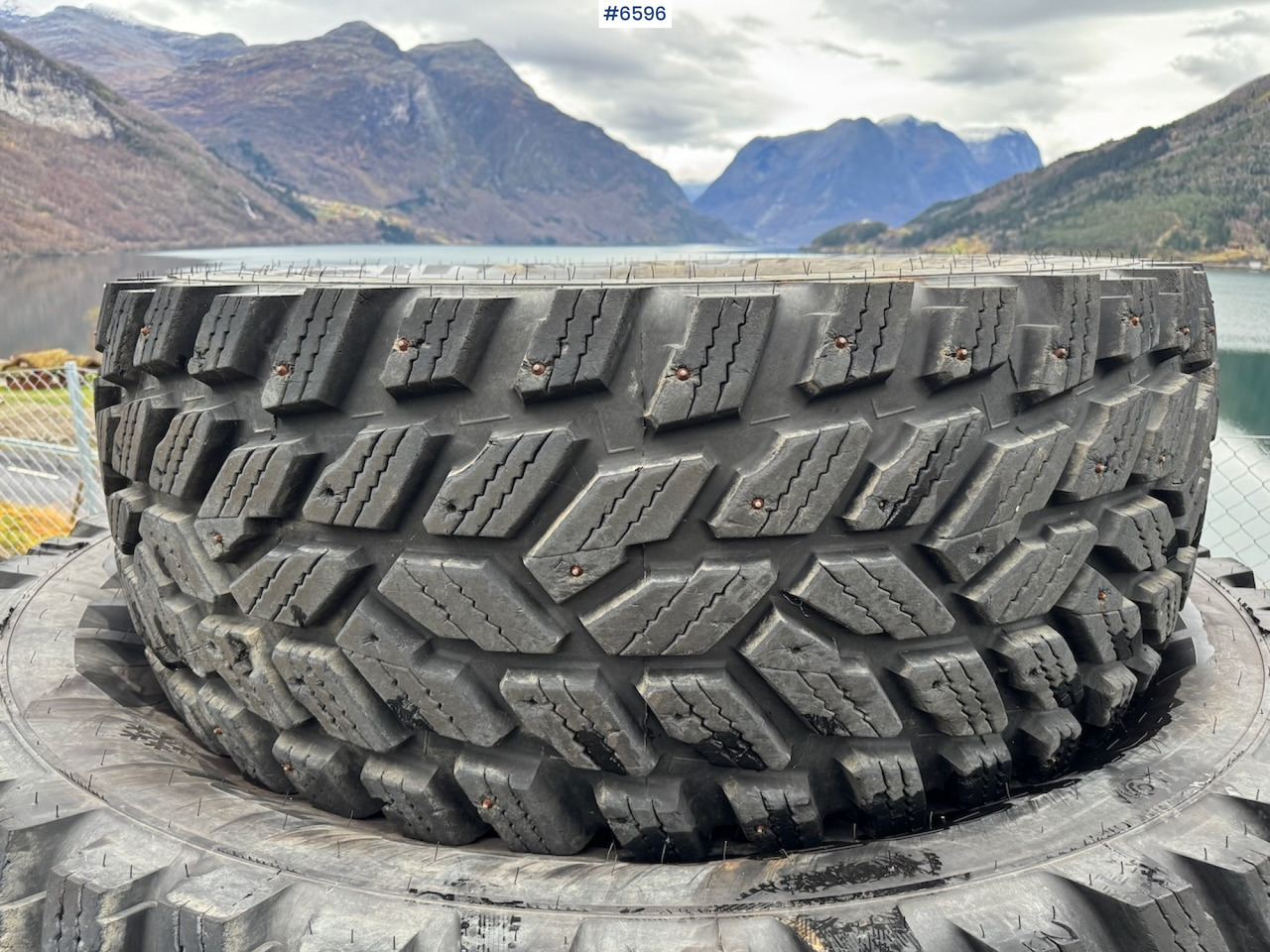 Nokian TRI 540/65 R30 og 650/65 R42. - Riepa - Lauksaimniecības tehnika: foto 4 Nokian TRI 540/65 R30 og 650/65 R42. - Riepa - Lauksaimniecības tehnika: foto 4