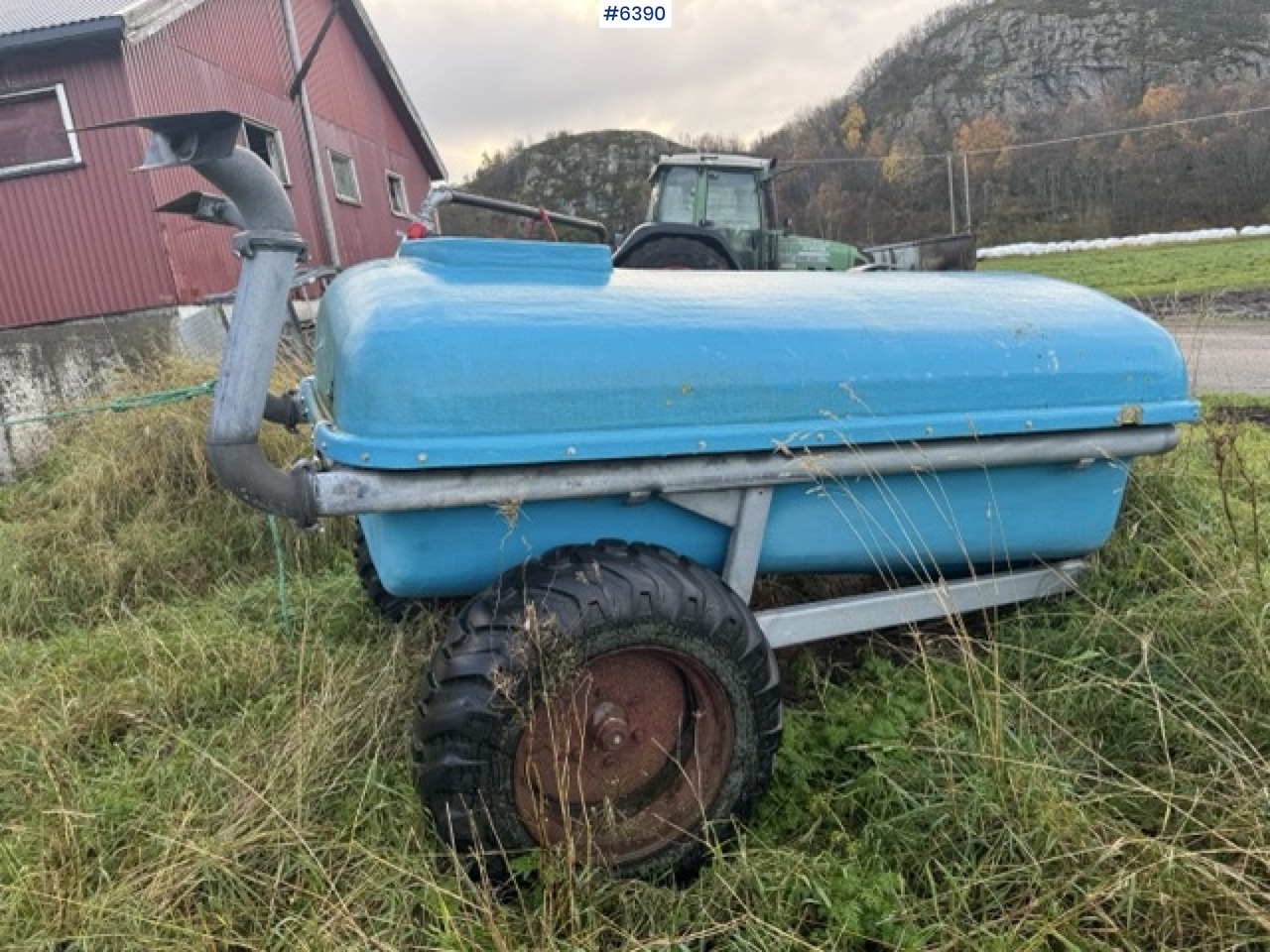 Reime slurry tanker, approx. 4000 litres - Šķidrmēslu muca: foto 1 Reime slurry tanker, approx. 4000 litres - Šķidrmēslu muca: foto 1