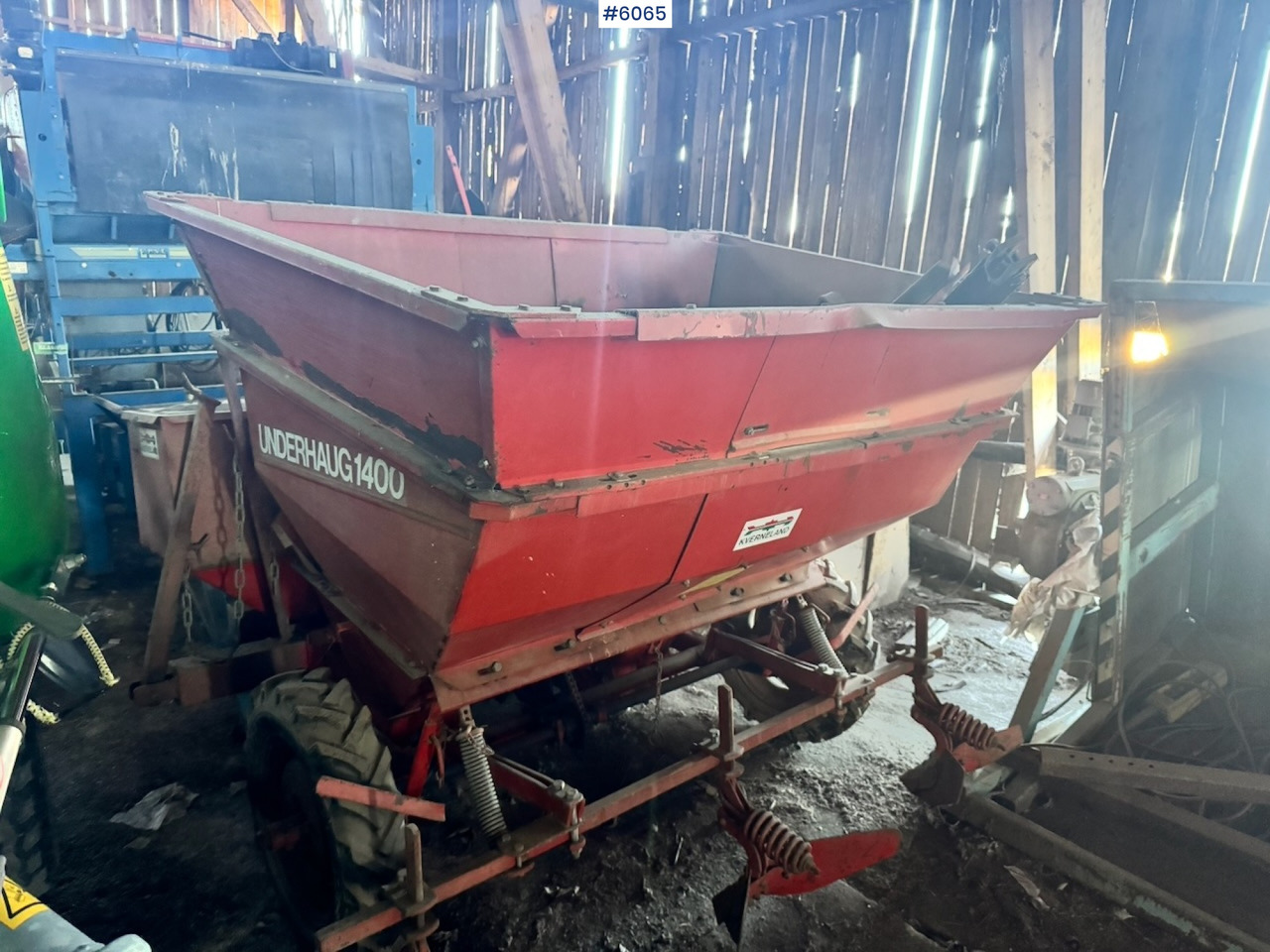 Underhaug 1400 potato planter - Kartupeļu stādāmā mašīna: foto 3 Underhaug 1400 potato planter - Kartupeļu stādāmā mašīna: foto 3