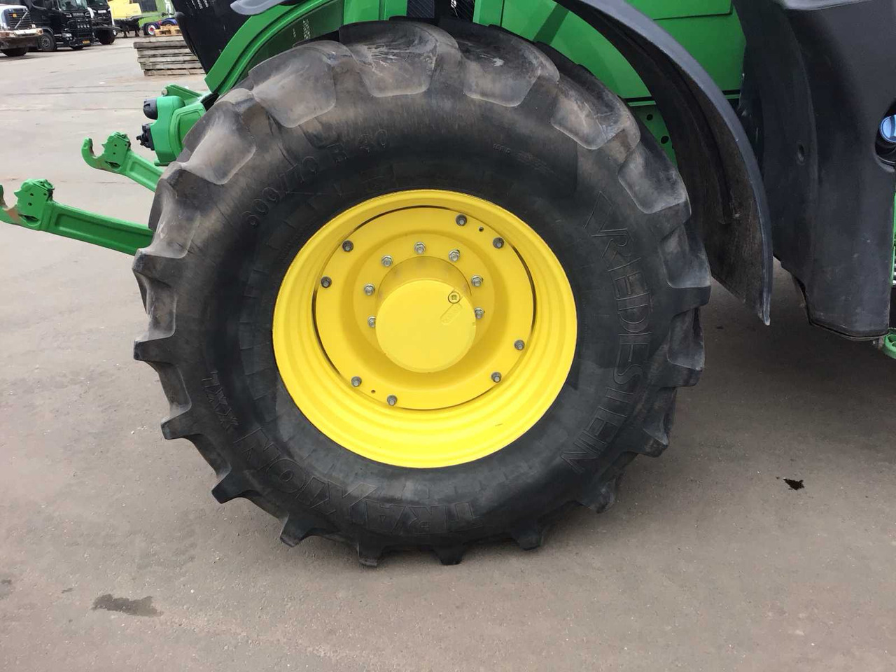 John deere 6230R - Traktors: foto 4 John deere 6230R - Traktors: foto 4