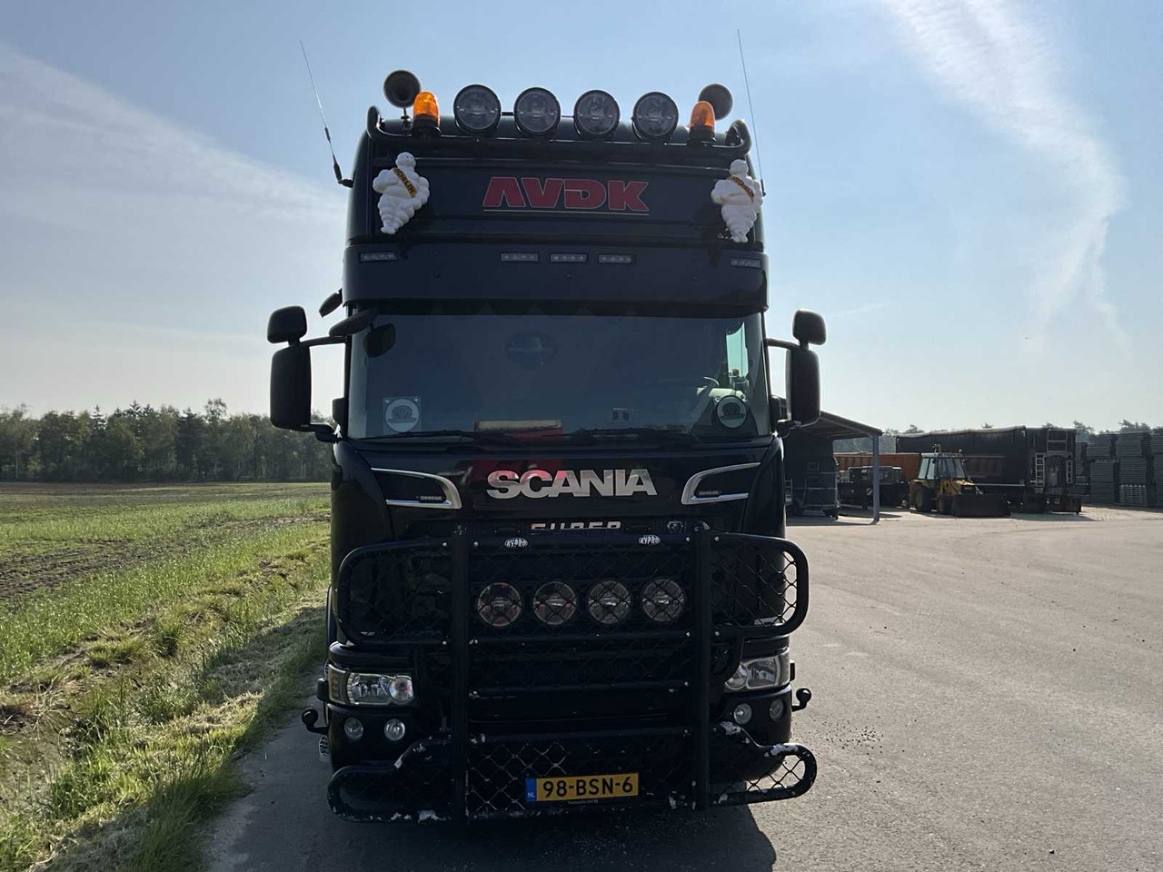 SCANIA R580 6x4 v8 - Vilcējs: foto 4 SCANIA R580 6x4 v8 - Vilcējs: foto 4