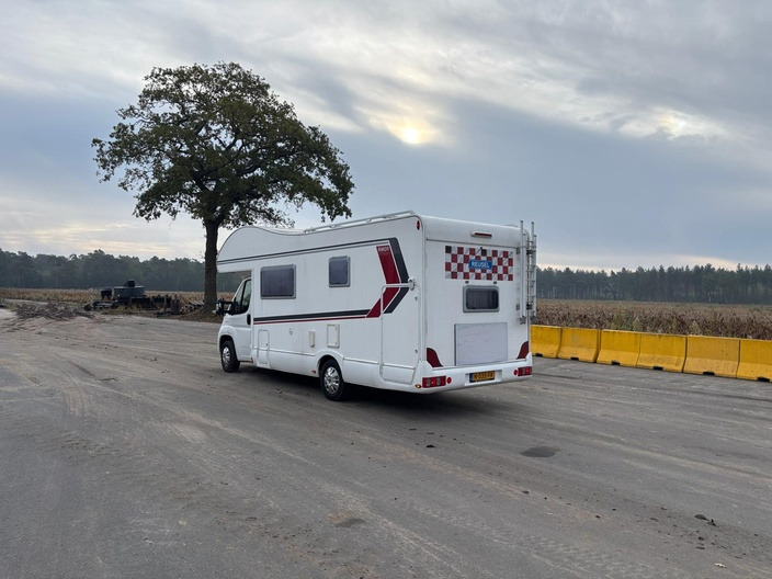 Rimor seal 9 - Alkov kemperis: foto 4 Rimor seal 9 - Alkov kemperis: foto 4