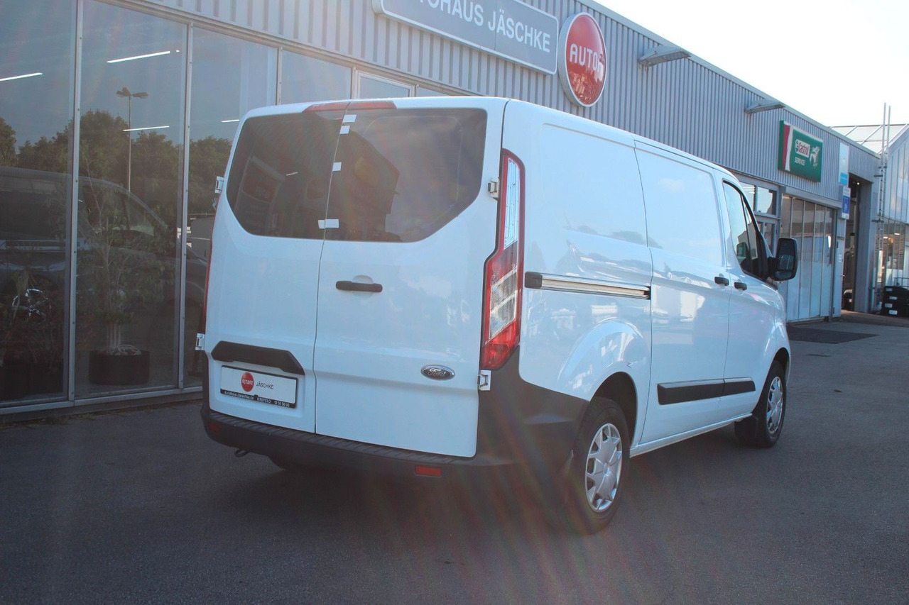 Ford Transit Custom 290 KLIMA L1 Trend REGAL 1.Hd - Mazs furgons: foto 3 Ford Transit Custom 290 KLIMA L1 Trend REGAL 1.Hd - Mazs furgons: foto 3