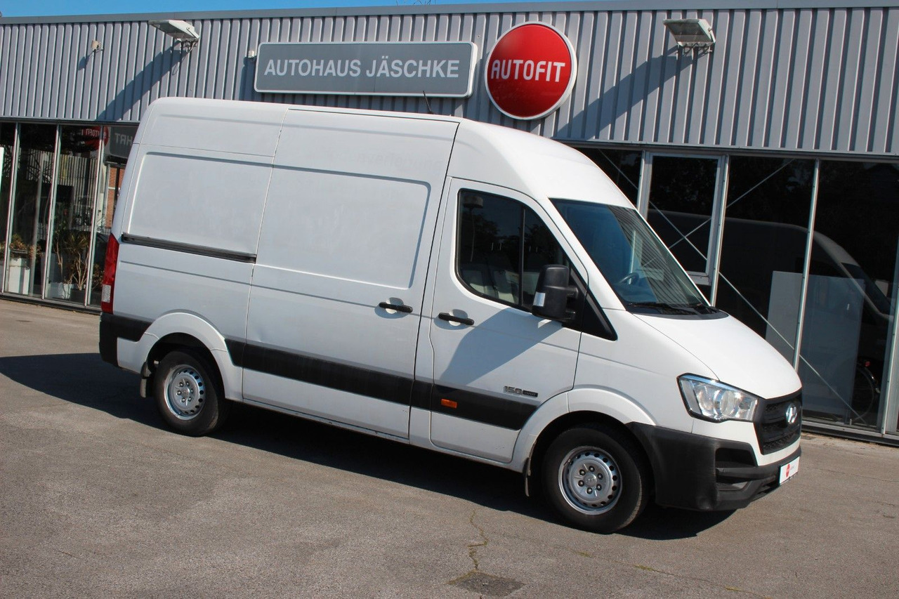 Hyundai H350 Klima L2H2 1.Hand 137tKM - Pasažieru furgons: foto 1 Hyundai H350 Klima L2H2 1.Hand 137tKM - Pasažieru furgons: foto 1