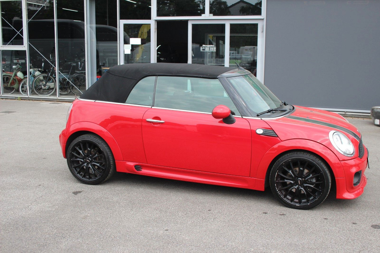MINI COOPER Cabrio "Works Optik" Pepper 114tKM - Vieglā automašīna: foto 3 MINI COOPER Cabrio "Works Optik" Pepper 114tKM - Vieglā automašīna: foto 3