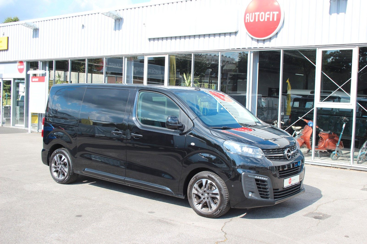 Opel Zafira Life Elegance M 8Si Leder HUD Pano voll - Pasažieru furgons: foto 1 Opel Zafira Life Elegance M 8Si Leder HUD Pano voll - Pasažieru furgons: foto 1