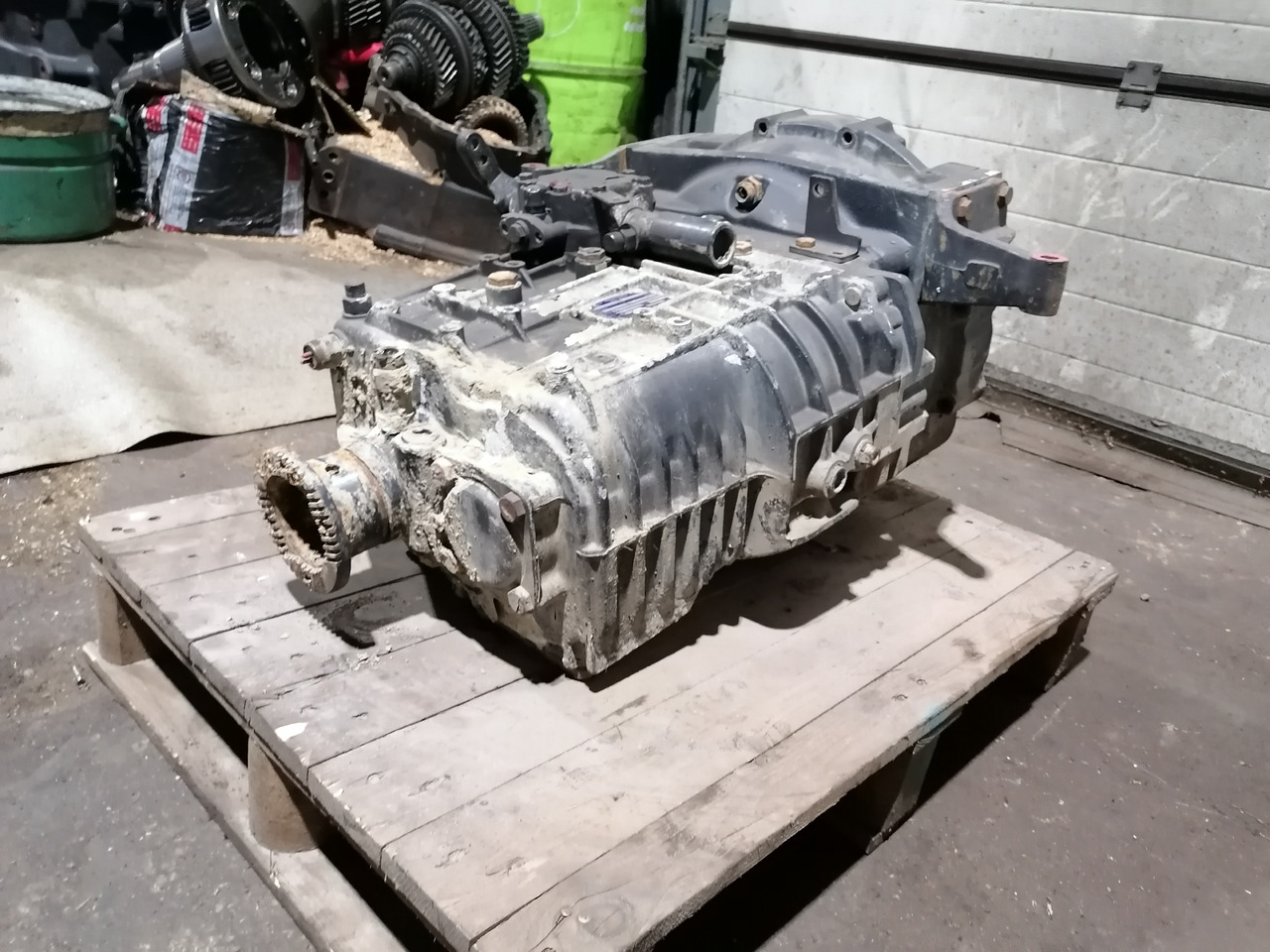 ZF ECOLITE S6-36 - Pārnesumkārba: foto 4 ZF ECOLITE S6-36 - Pārnesumkārba: foto 4